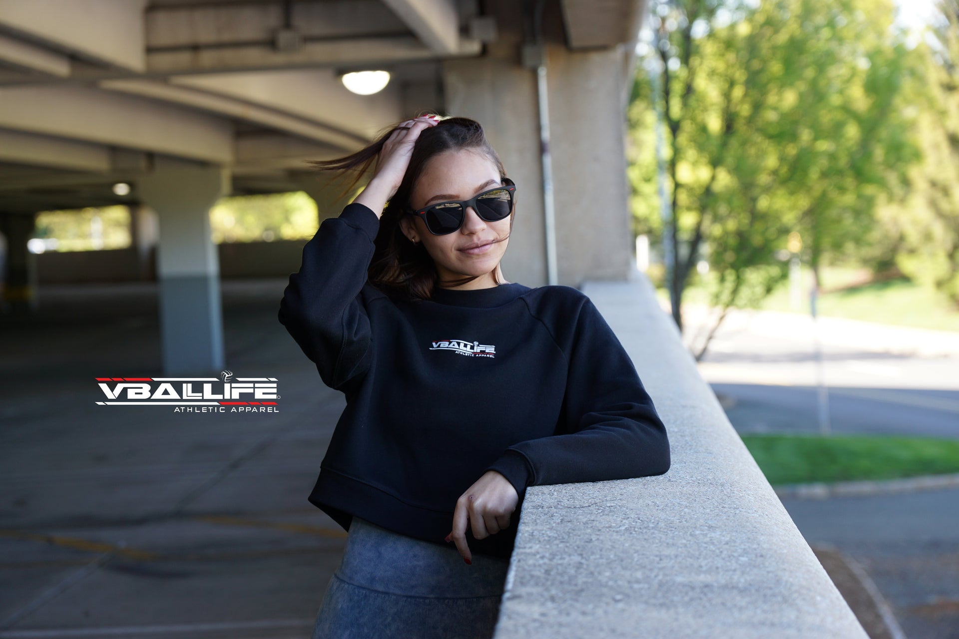 Women's Hoodies & Sweatshirts