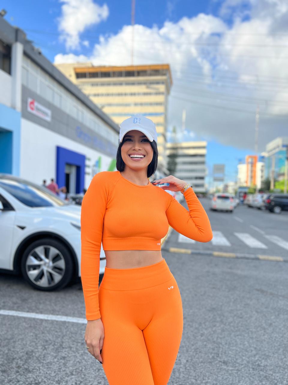 VB Capri Lux Seamless Ribbed Long Sleeve Yoga Set